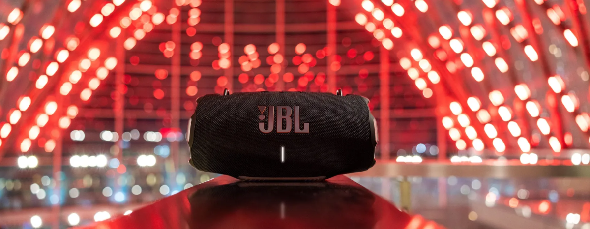 Parlantes JBL